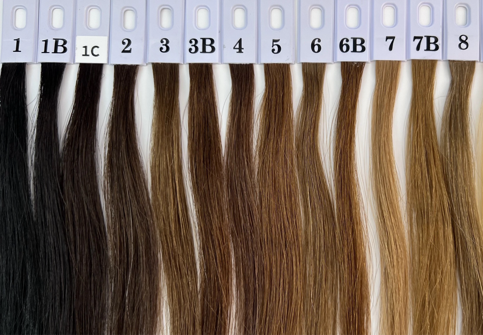 #8 20” V-Light Hair Extensions- (Straight) 150g